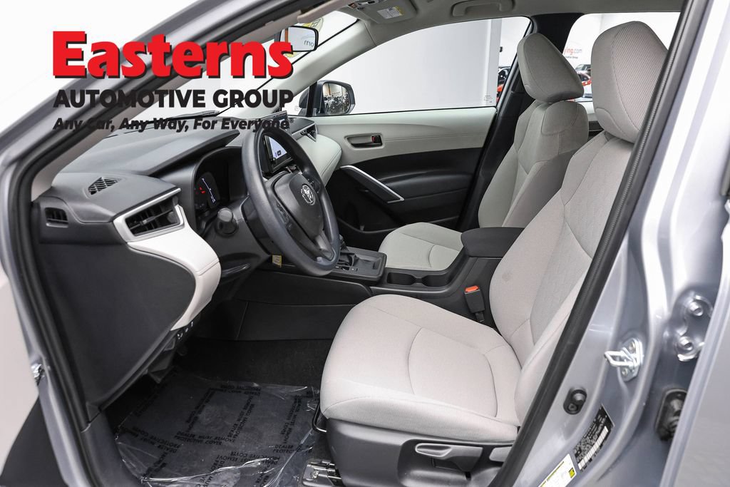 Used 2026 Toyota Corolla Cross L FWD image 13