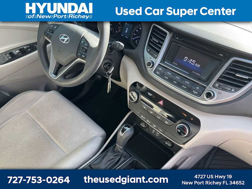 Used 2017 Hyundai Tucson SE image 6