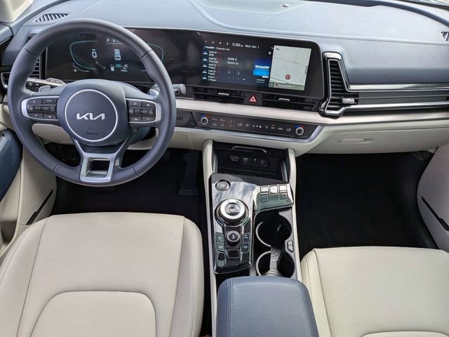 Used 2025 Kia Sportage EX w/ EX Premium Package image 14