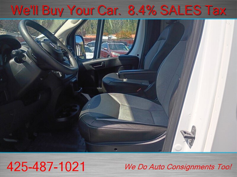 Used 2025 RAM ProMaster 2500 w/ Convenience Group FWD image 9