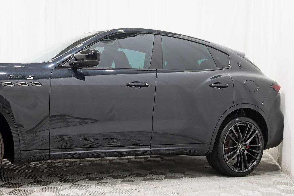 Used 2022 Maserati Levante Modena S AWD/4WD image 4