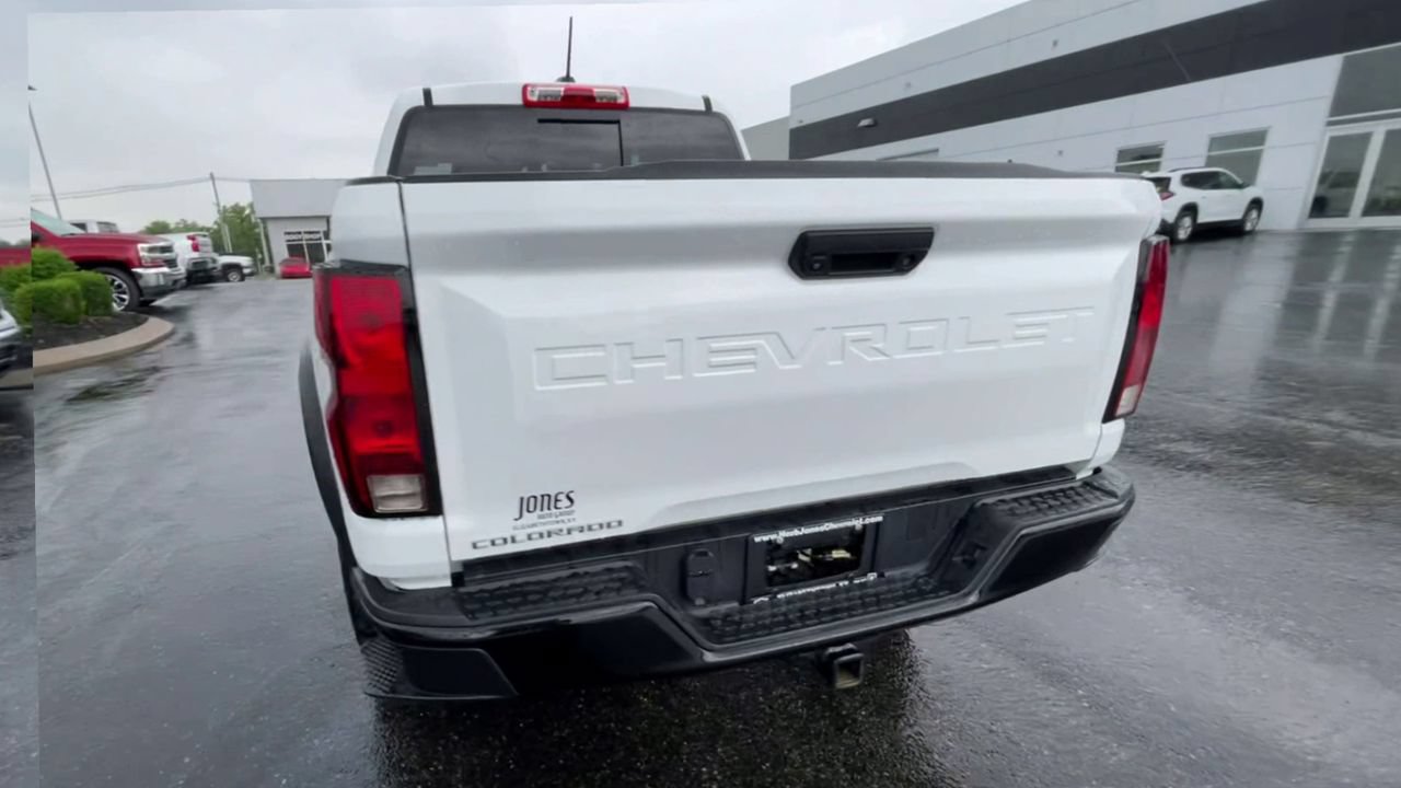 Certified 2024 Chevrolet Colorado Trail Boss w/ Advanced Trailering Package AWD/4WD image 2
