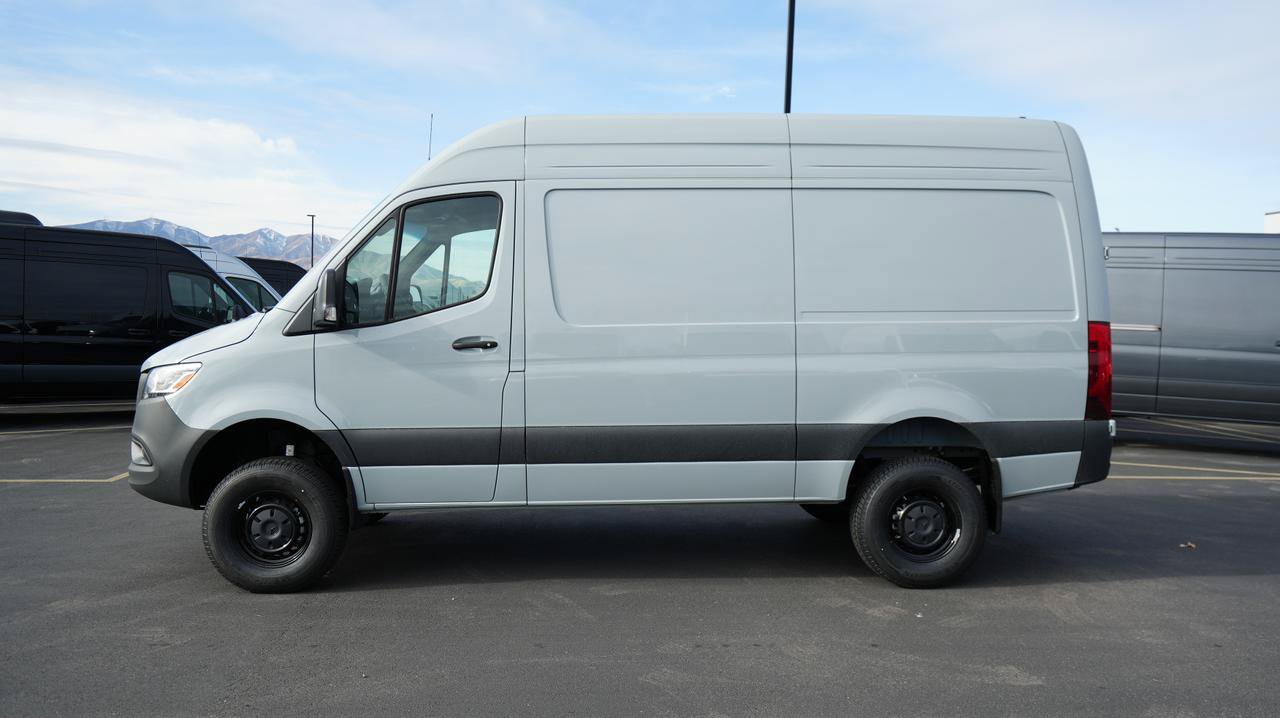 New 2026 Mercedes-Benz Sprinter 2500 image 4
