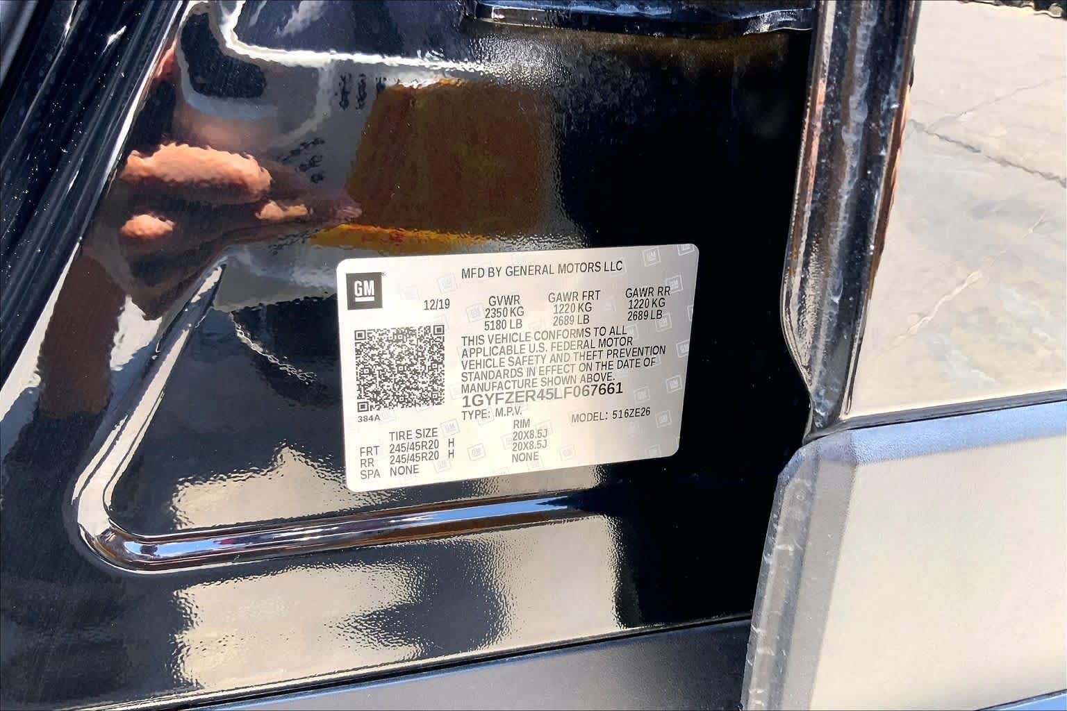 Used 2020 Cadillac XT4 Sport w/ Cold Weather Package FWD image 35