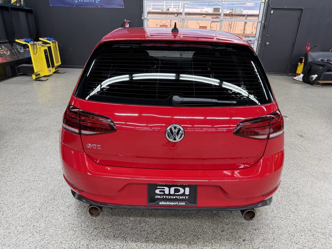 Used 2019 Volkswagen GTI SE FWD image 3