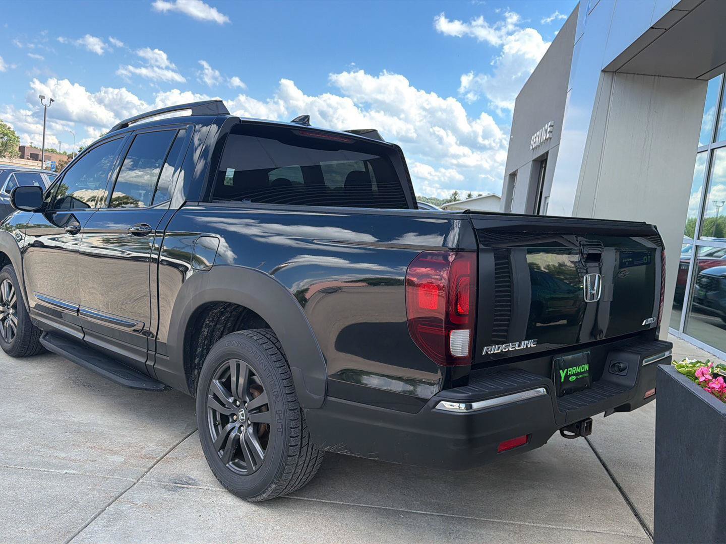 Used 2017 Honda Ridgeline Sport image 6