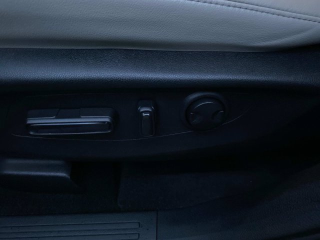 Used 2024 Honda CR-V EX-L image 15