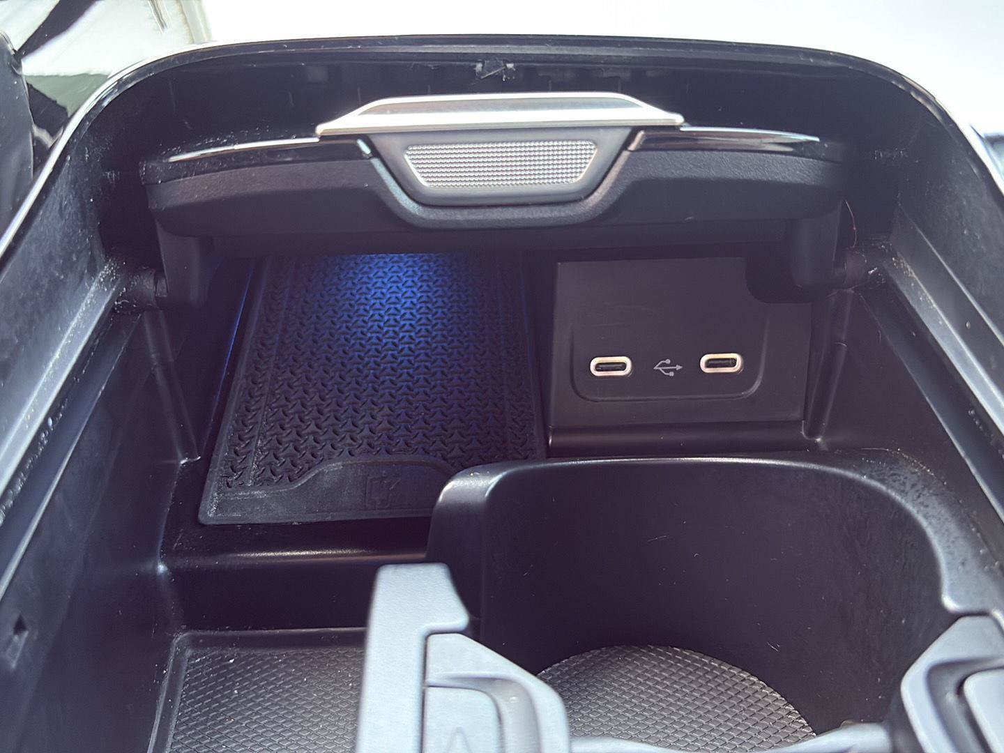 Used 2025 Mercedes-Benz C 300 4MATIC Sedan image 16