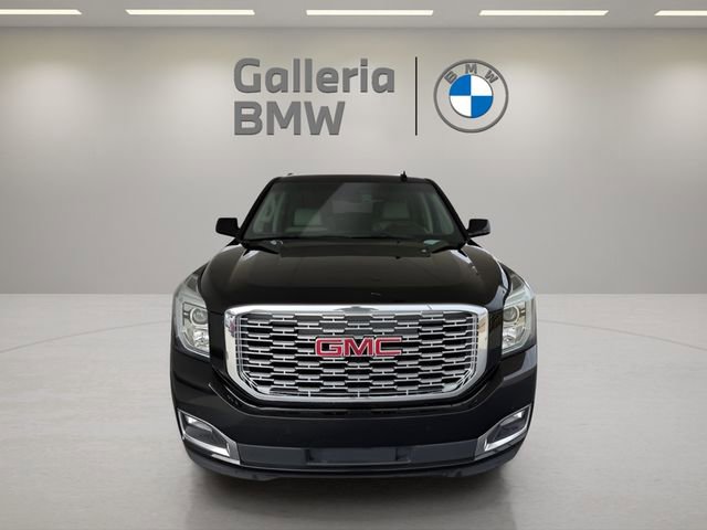Used 2019 GMC Yukon XL Denali image 3