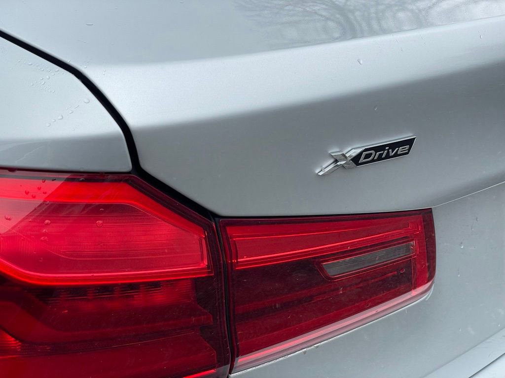 Used 2018 BMW 530i xDrive image 30