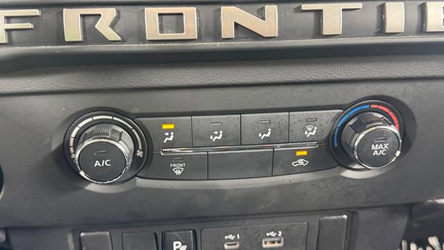 Used 2025 Nissan Frontier SV AWD/4WD image 26