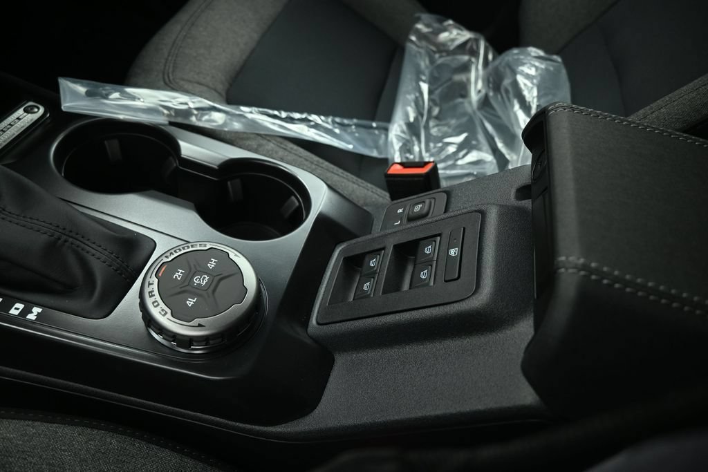 New 2026 Ford Bronco Big Bend AWD/4WD image 15