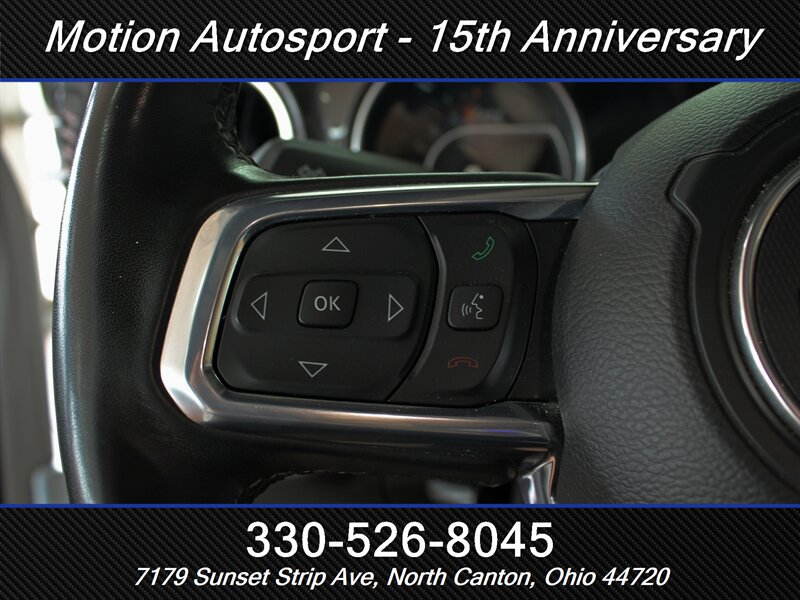 Used 2023 Jeep Wrangler Unlimited Sahara AWD/4WD image 21