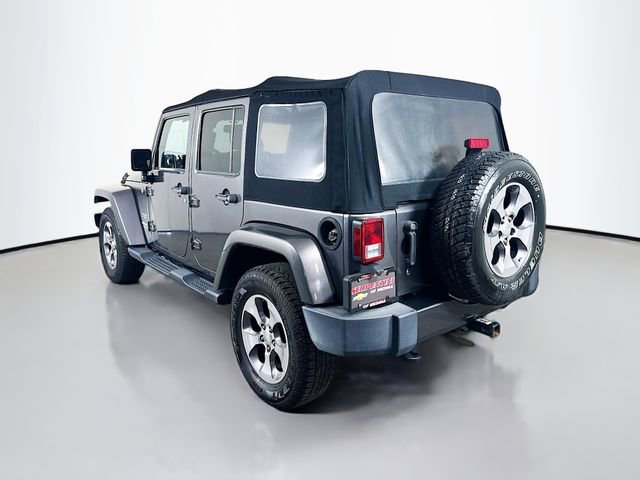 Used 2016 Jeep Wrangler Unlimited Sahara w/ Connectivity Group image 8