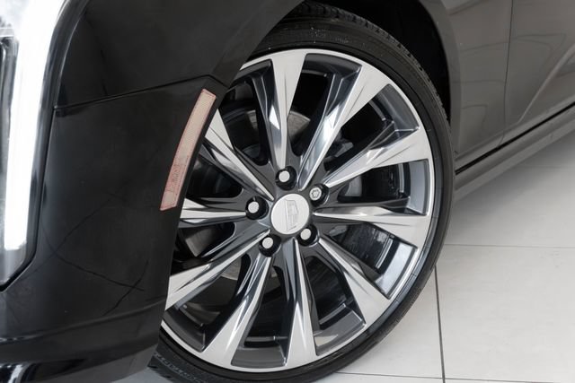 Used 2025 Cadillac CT4 Premium Luxury w/ LPO, Exterior Accent Package RWD image 2
