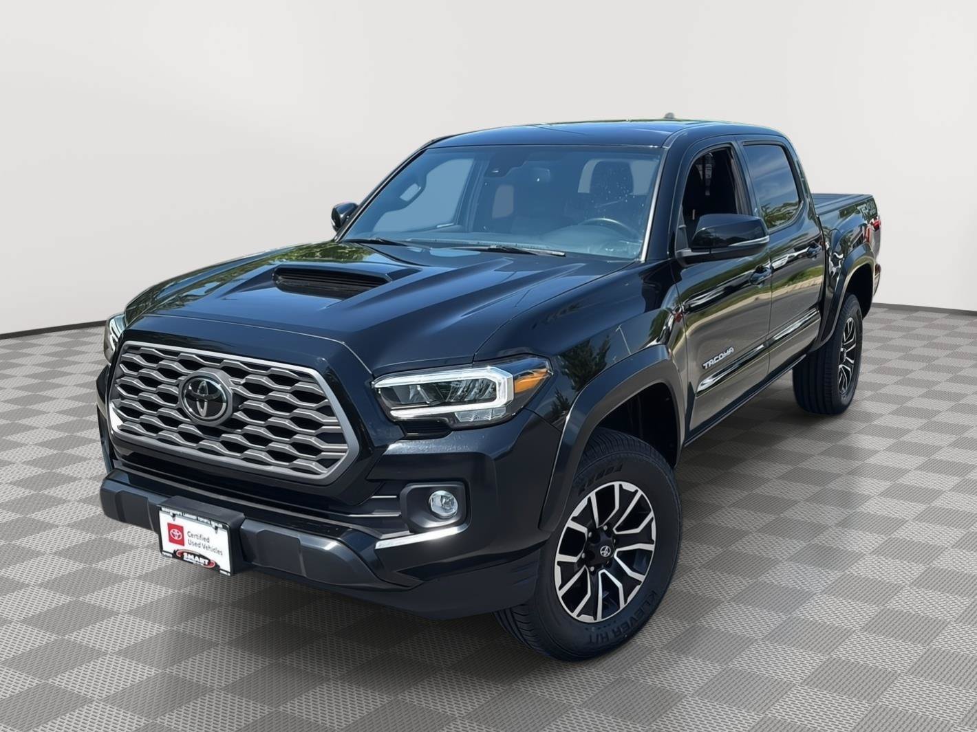 Used 2023 Toyota Tacoma TRD Sport AWD/4WD image 1