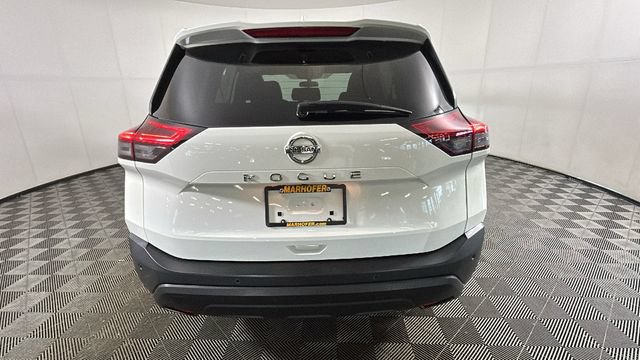 Used 2021 Nissan Rogue S FWD image 4