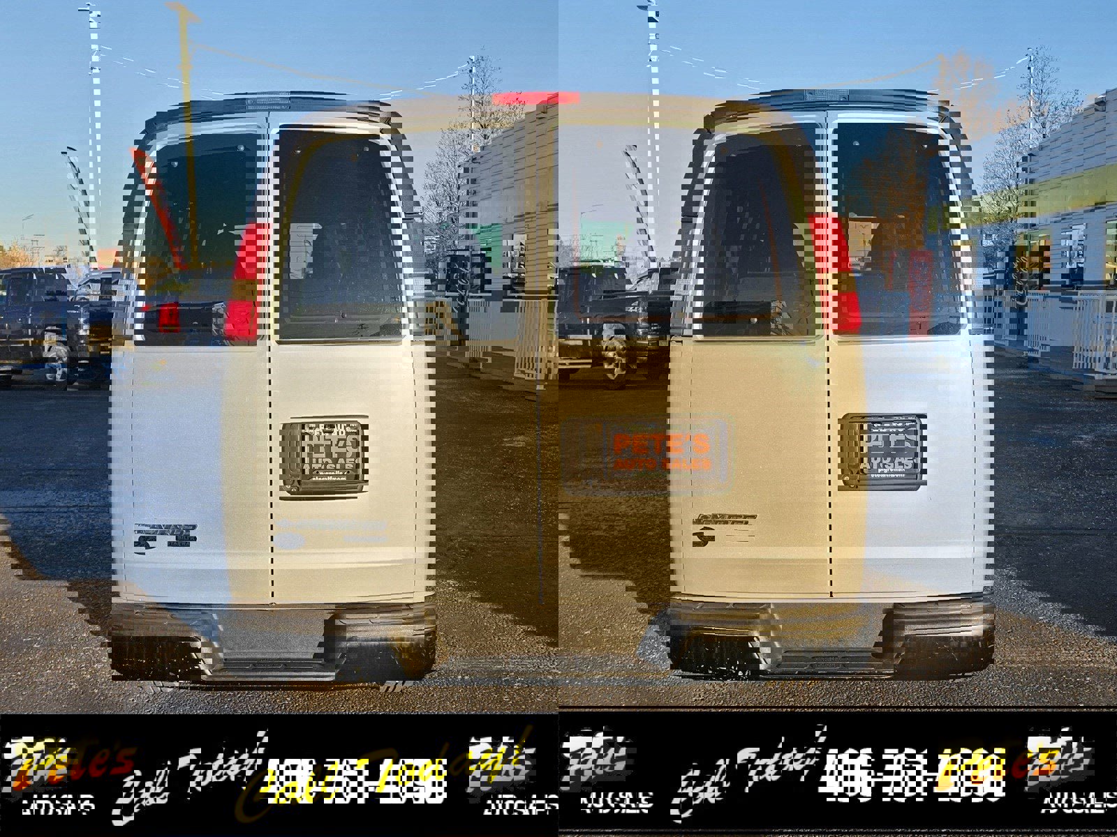 Used 2014 Chevrolet Express 1500 LS image 3