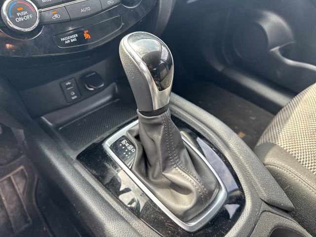 Used 2018 Nissan Rogue Sport SV w/ SV All-Weather Package image 20