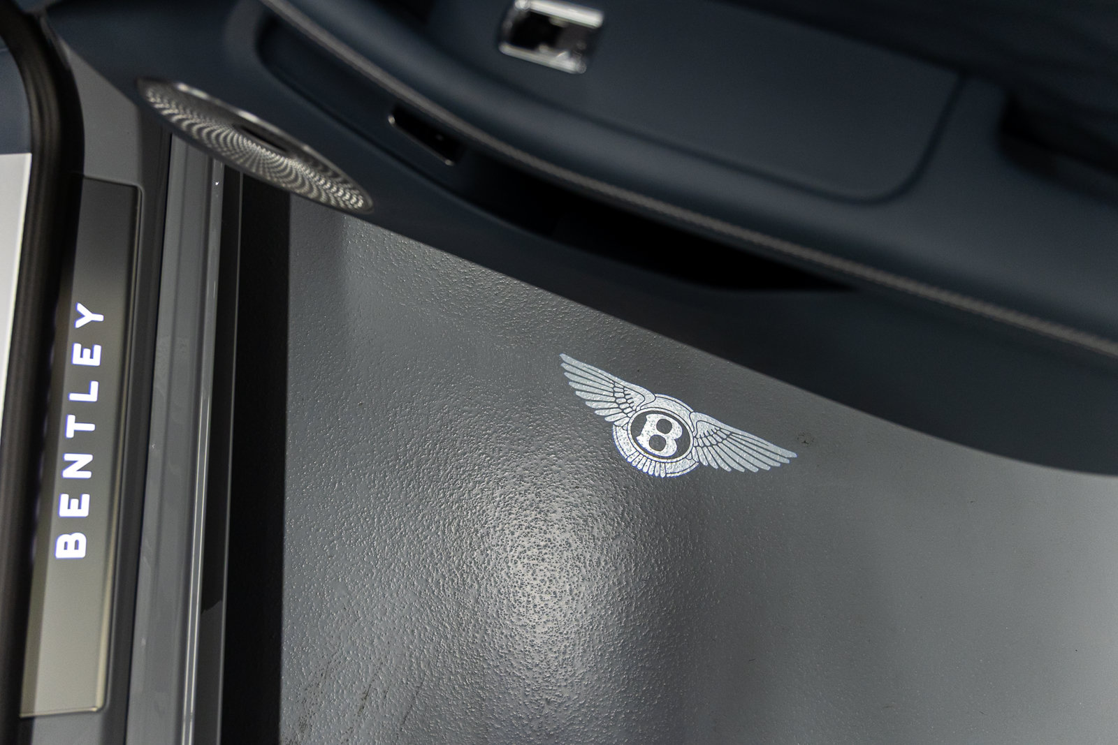 New 2026 Bentley Flying Spur Plug-In Hybrid AWD/4WD image 49