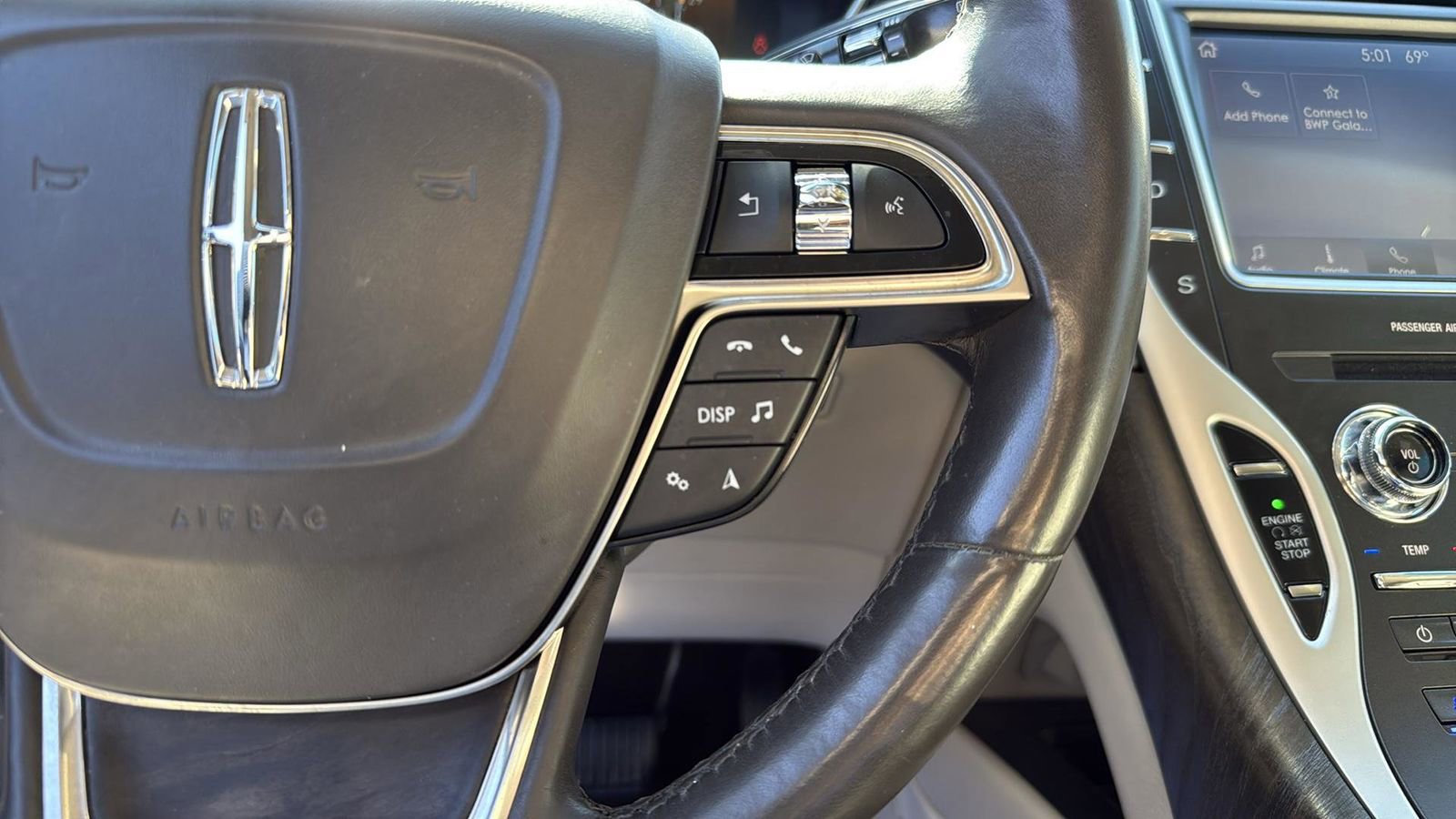 Used 2020 Lincoln Nautilus Reserve w/ Equipment Group 201A image 16