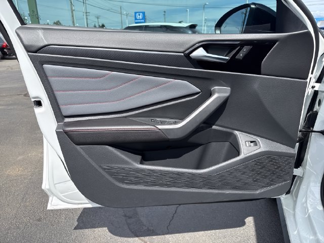 New 2026 Volkswagen Jetta GLI Autobahn FWD image 18