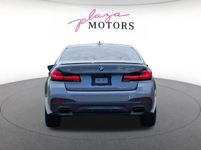 Certified 2023 BMW 540i xDrive w/ M Sport Package AWD/4WD image 6