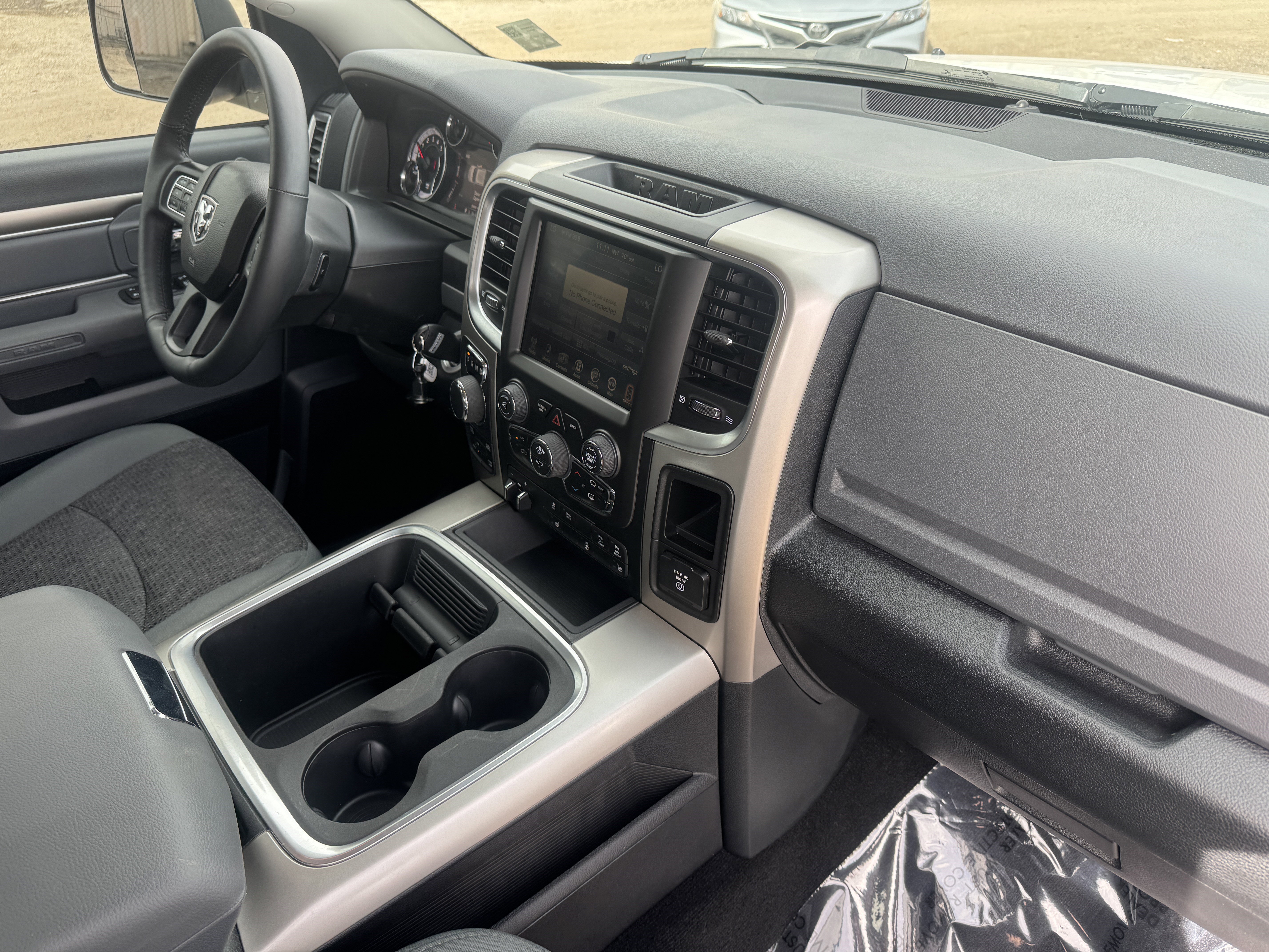 Used 2016 RAM 1500 Big Horn image 19