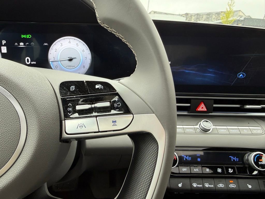 Certified 2024 Hyundai Elantra SEL w/ Convenience Package FWD image 24