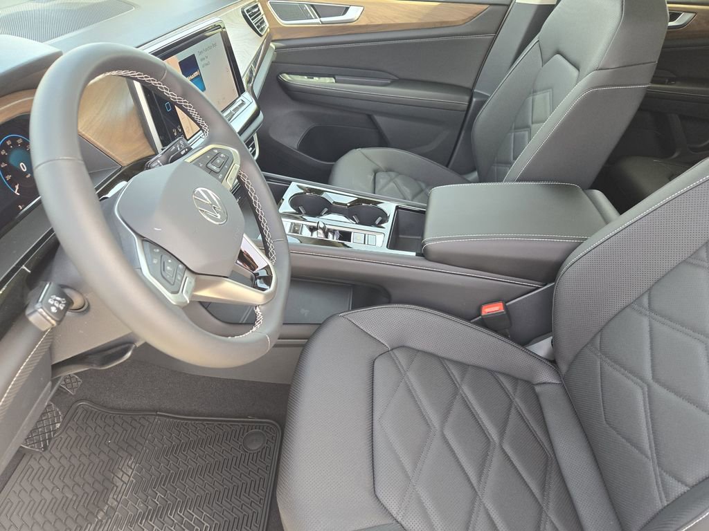 New 2026 Volkswagen Atlas SE image 11
