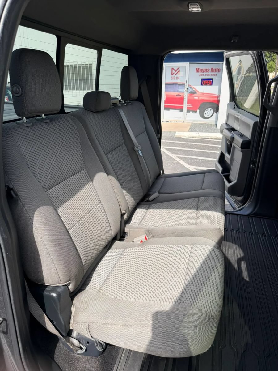 Used 2019 Ford F150 XLT w/ Equipment Group 302A Luxury AWD/4WD image 12
