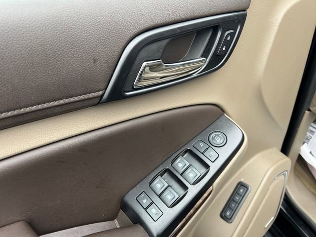 Used 2018 Chevrolet Suburban LT image 11