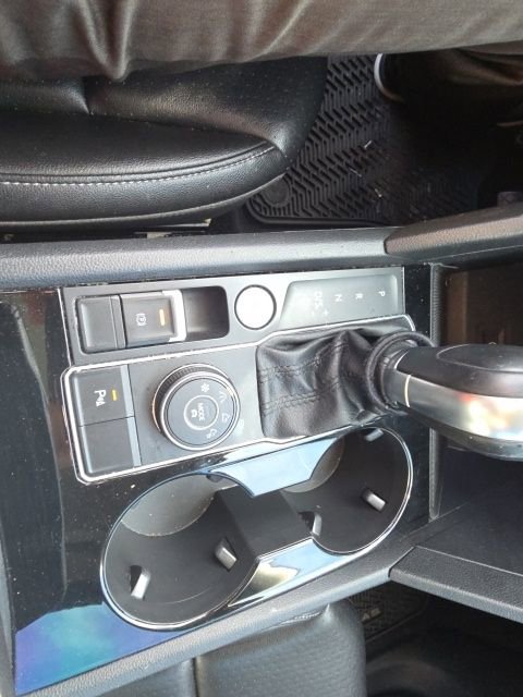 Used 2018 Volkswagen Atlas SEL image 11