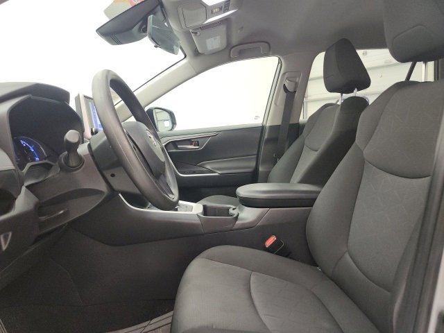 Used 2024 Toyota RAV4 XLE image 15