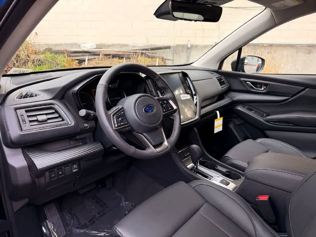 Used 2026 Subaru Ascent Premium AWD/4WD image 2