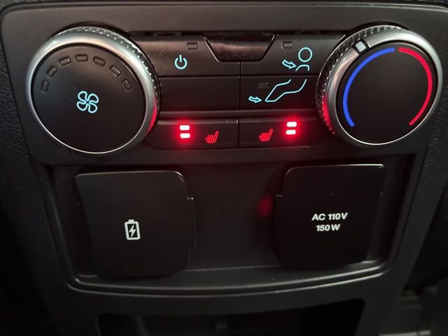 Used 2020 Ford Explorer Platinum w/ Premium Technology Package AWD/4WD image 27