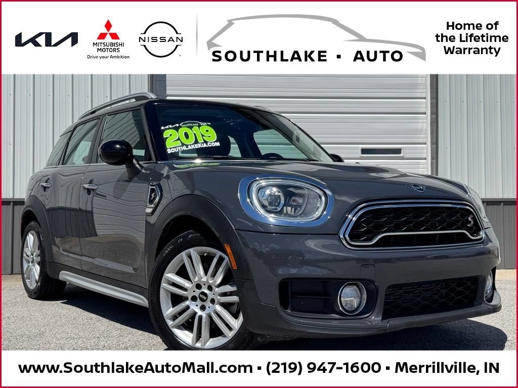 Used 2019 MINI Cooper Countryman S w/ Premium Package FWD image 1