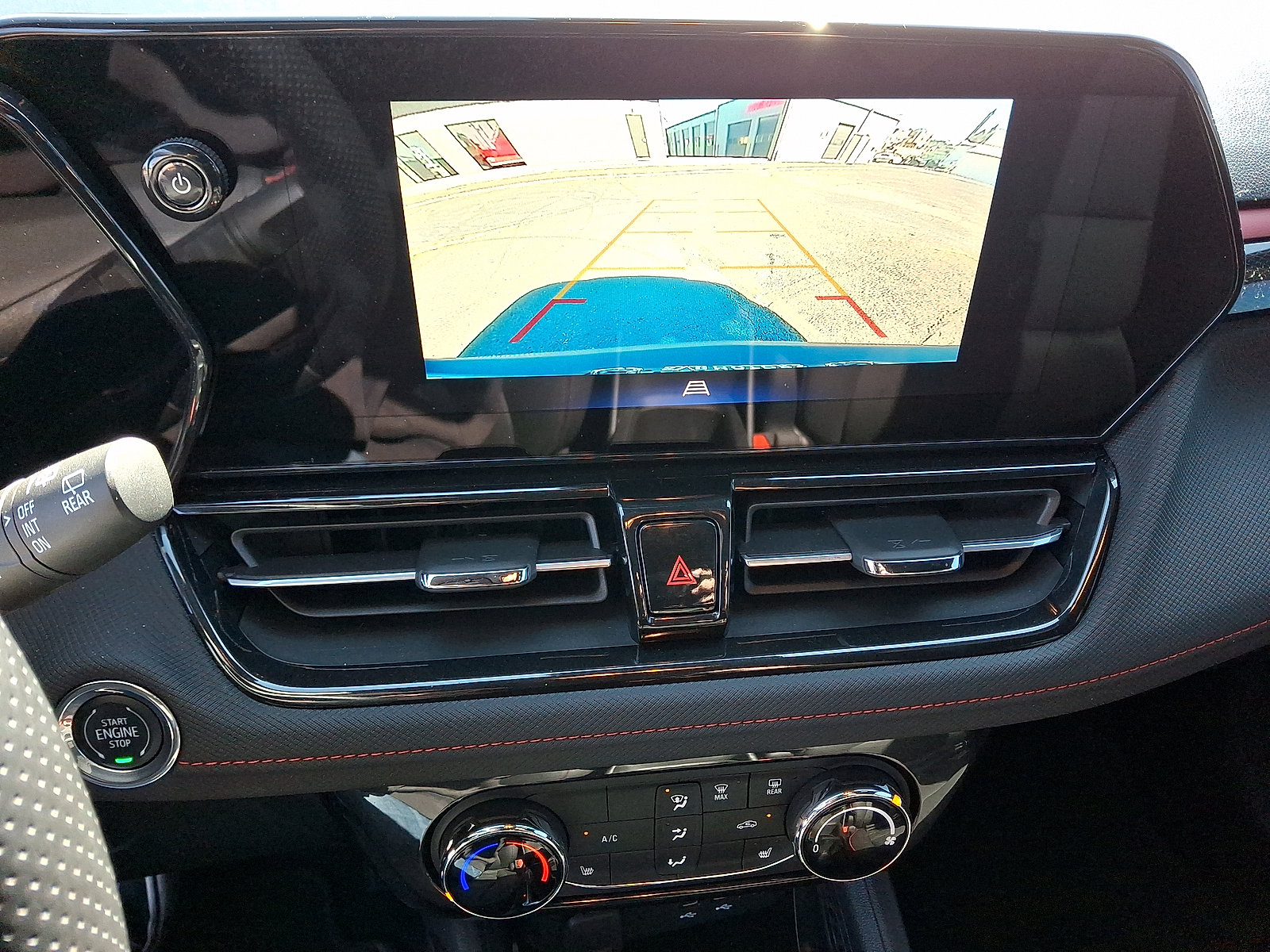 Used 2024 Chevrolet TrailBlazer RS w/ Driver Confidence Package FWD image 7