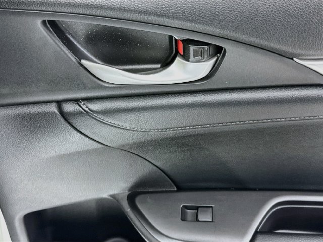 Used 2019 Honda Civic EX-L image 28