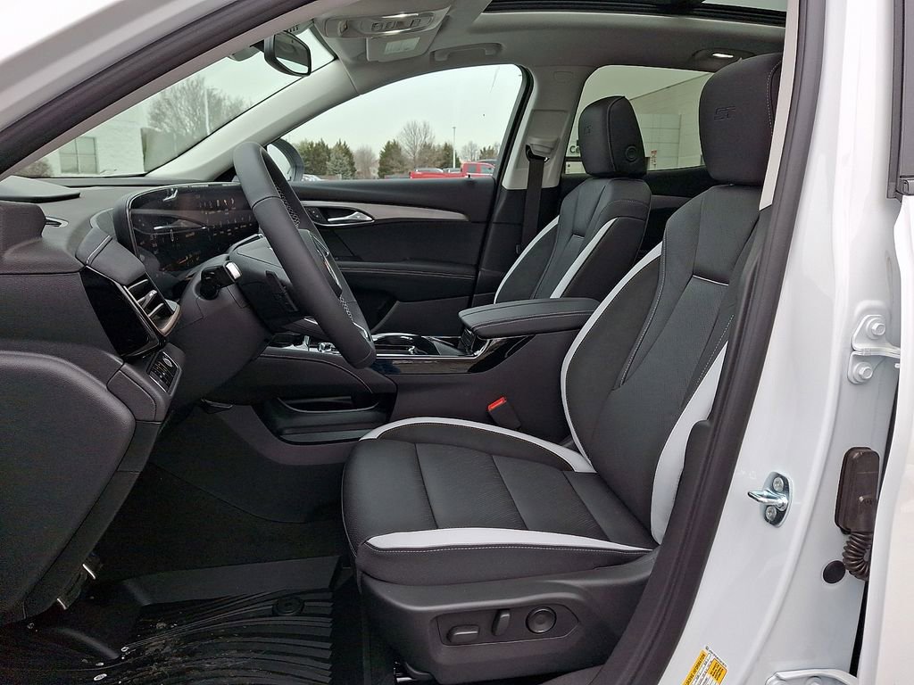 New 2026 Buick Envision Sport Touring image 9