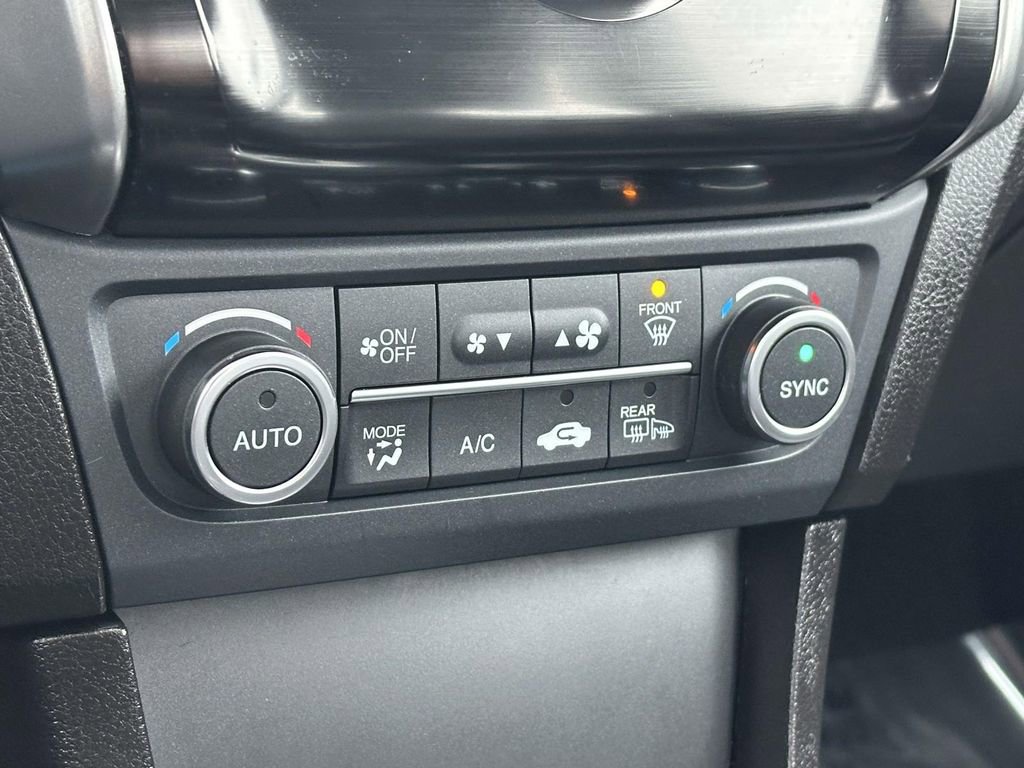 Used 2021 Acura ILX FWD image 29