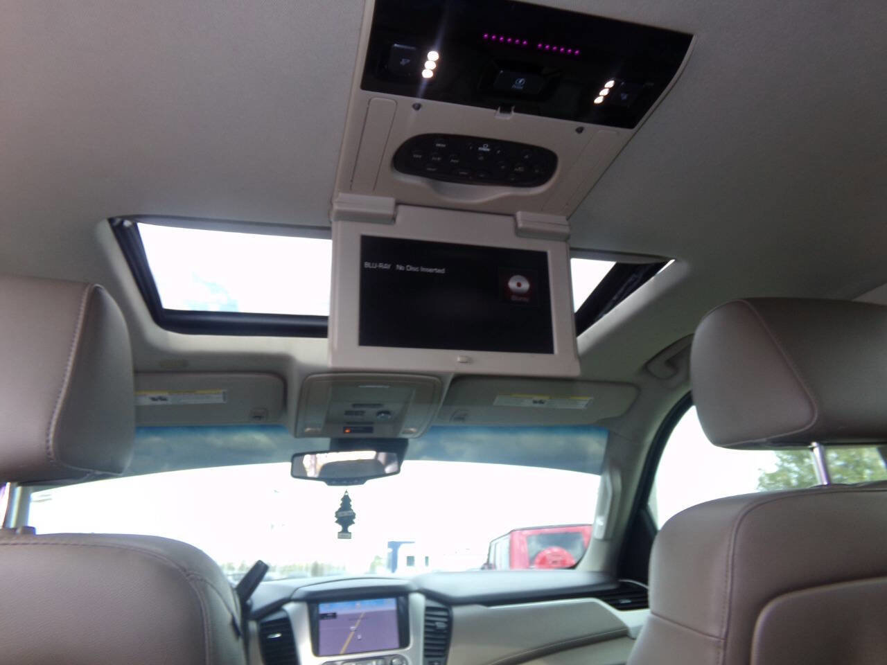 Used 2015 GMC Yukon XL SLT w/ Open Road Package image 18