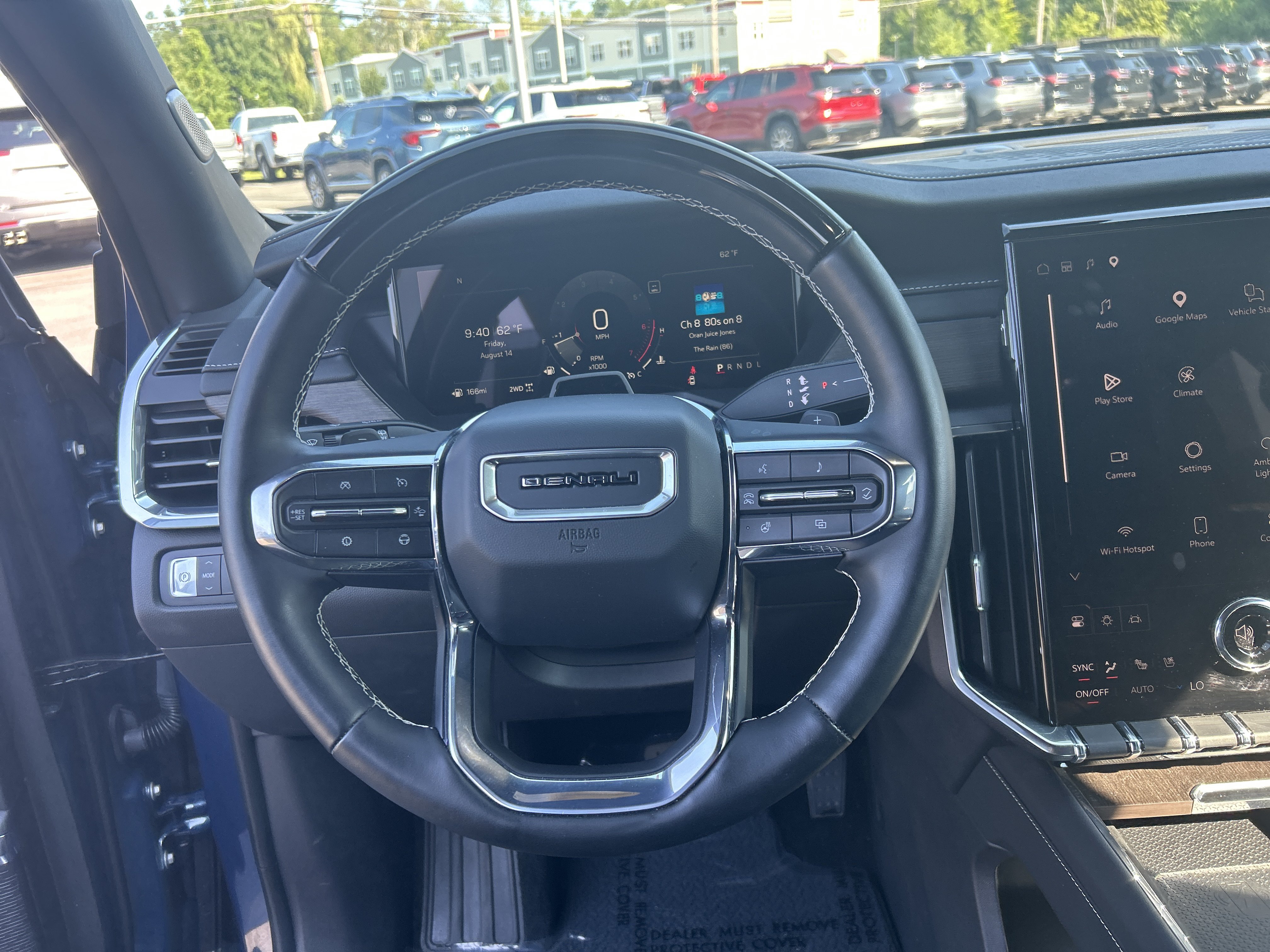 Certified 2025 GMC Acadia Denali w/ Super Cruise Package AWD/4WD image 37