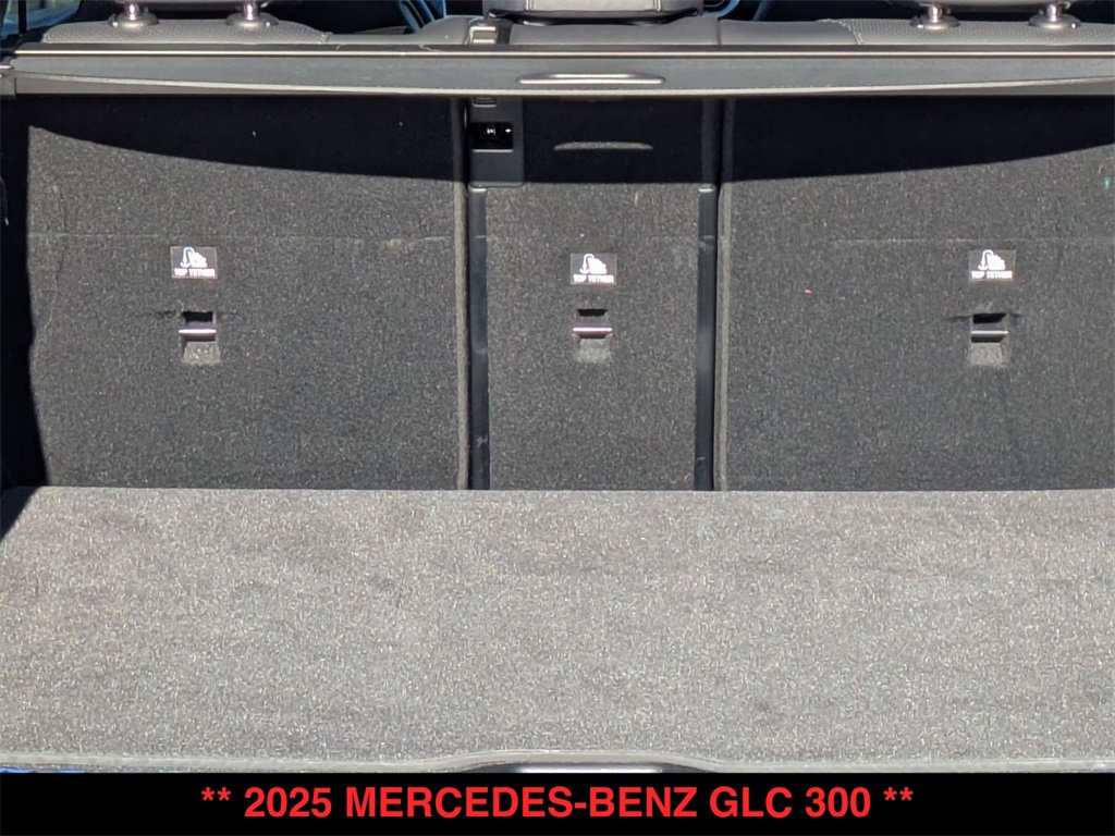 Certified 2025 Mercedes-Benz GLC 300 4MATIC image 28