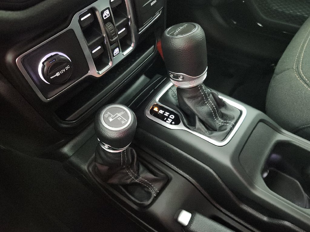 New 2026 Jeep Gladiator Sport AWD/4WD image 28
