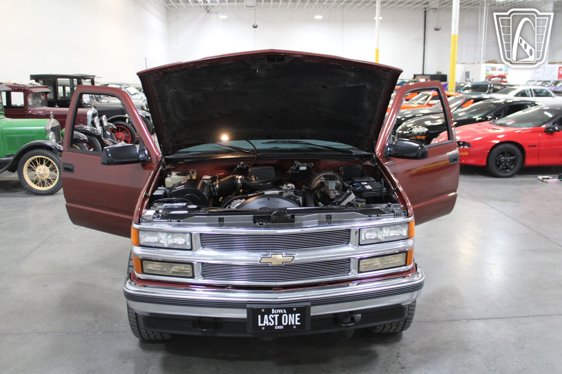Used 1998 Chevrolet Tahoe 4WD 2-Door w/ Preferred Equipment Group 2 image 31