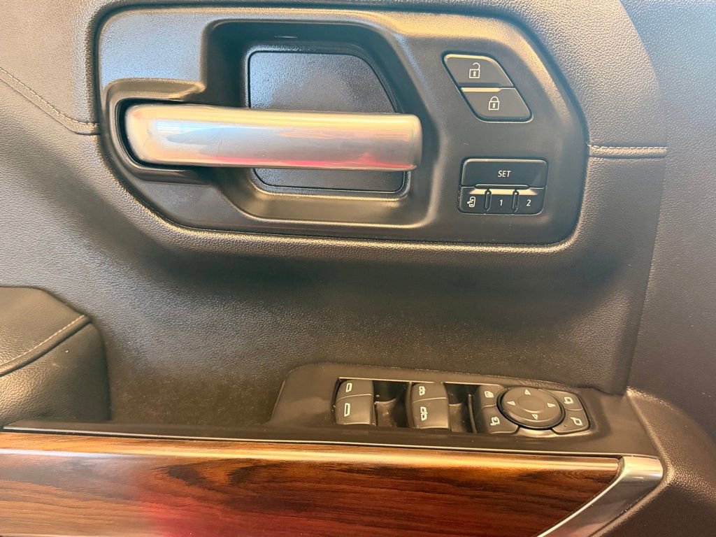 Used 2020 GMC Sierra 1500 SLT w/ SLT Premium Package image 18