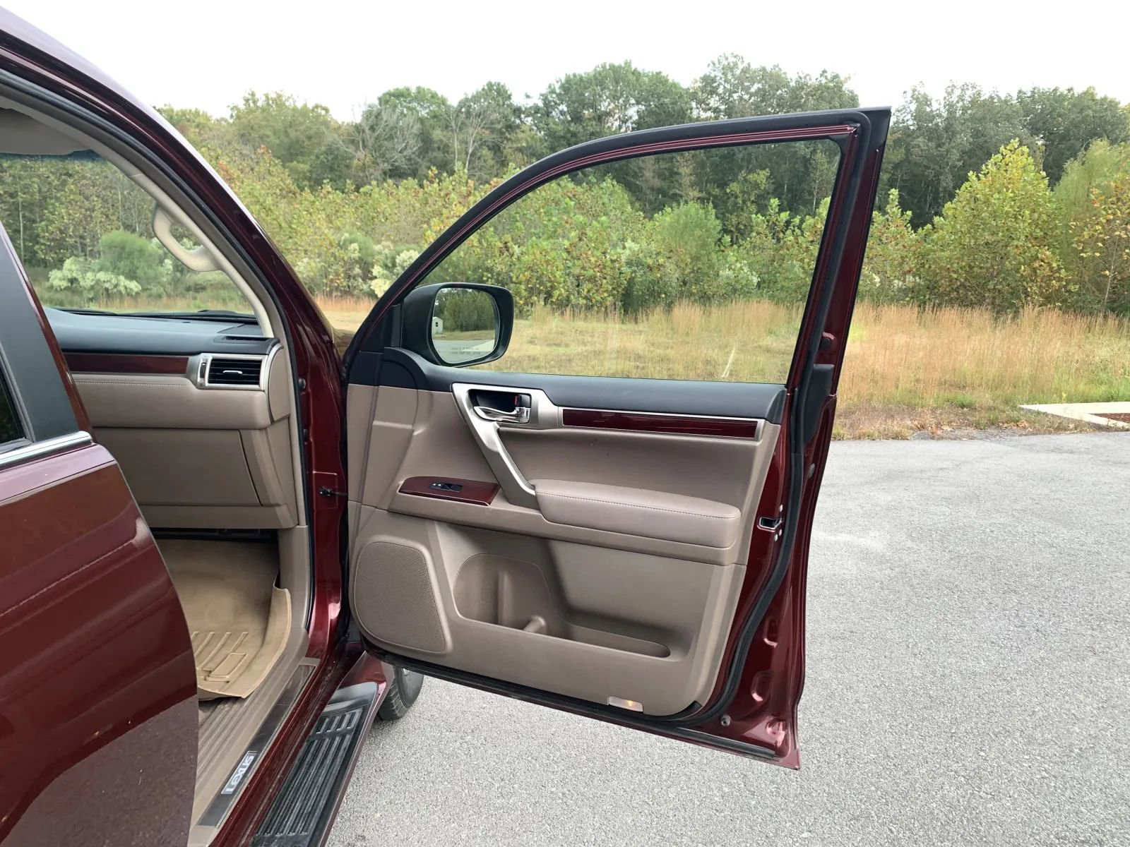 Used 2014 Lexus GX 460 Luxury image 22