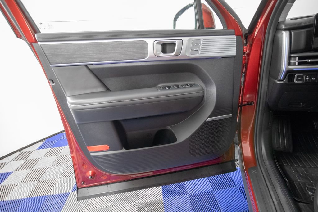 Used 2024 Hyundai Santa Fe Limited image 15