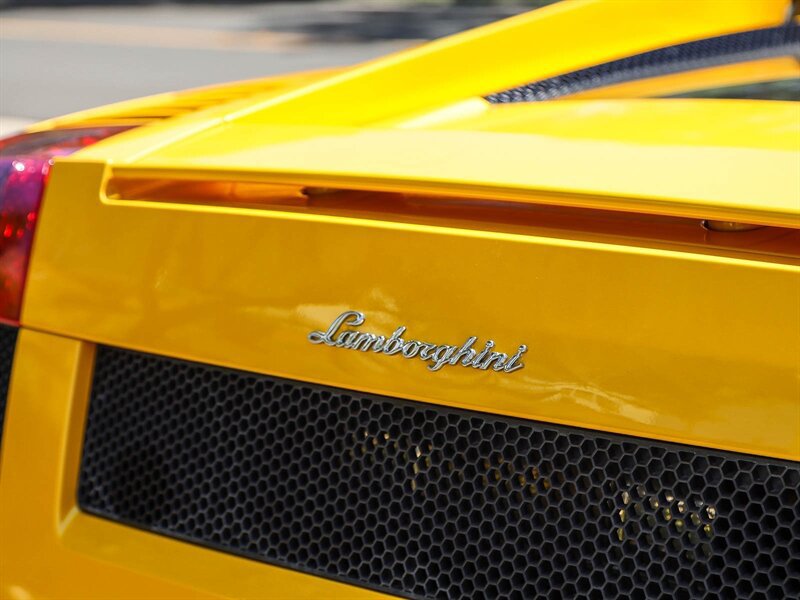 Used 2004 Lamborghini Gallardo AWD/4WD image 16